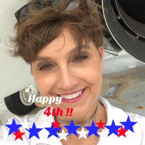 Meet your Posher, Lucy